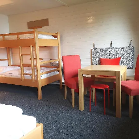 Kurzenhof 度假居 *