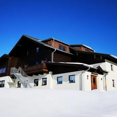 Kurzenhof בית נופש רדשטאדט