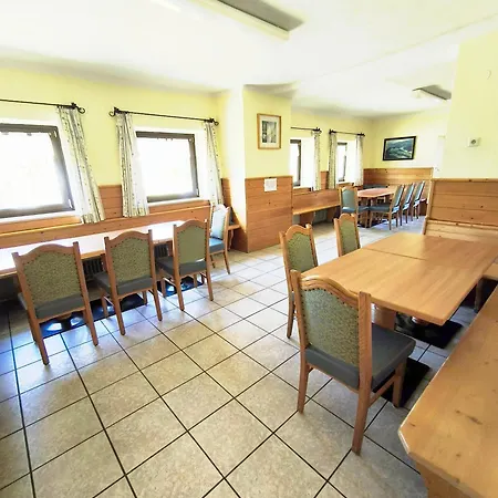 Kurzenhof 別荘 ラートシュタット